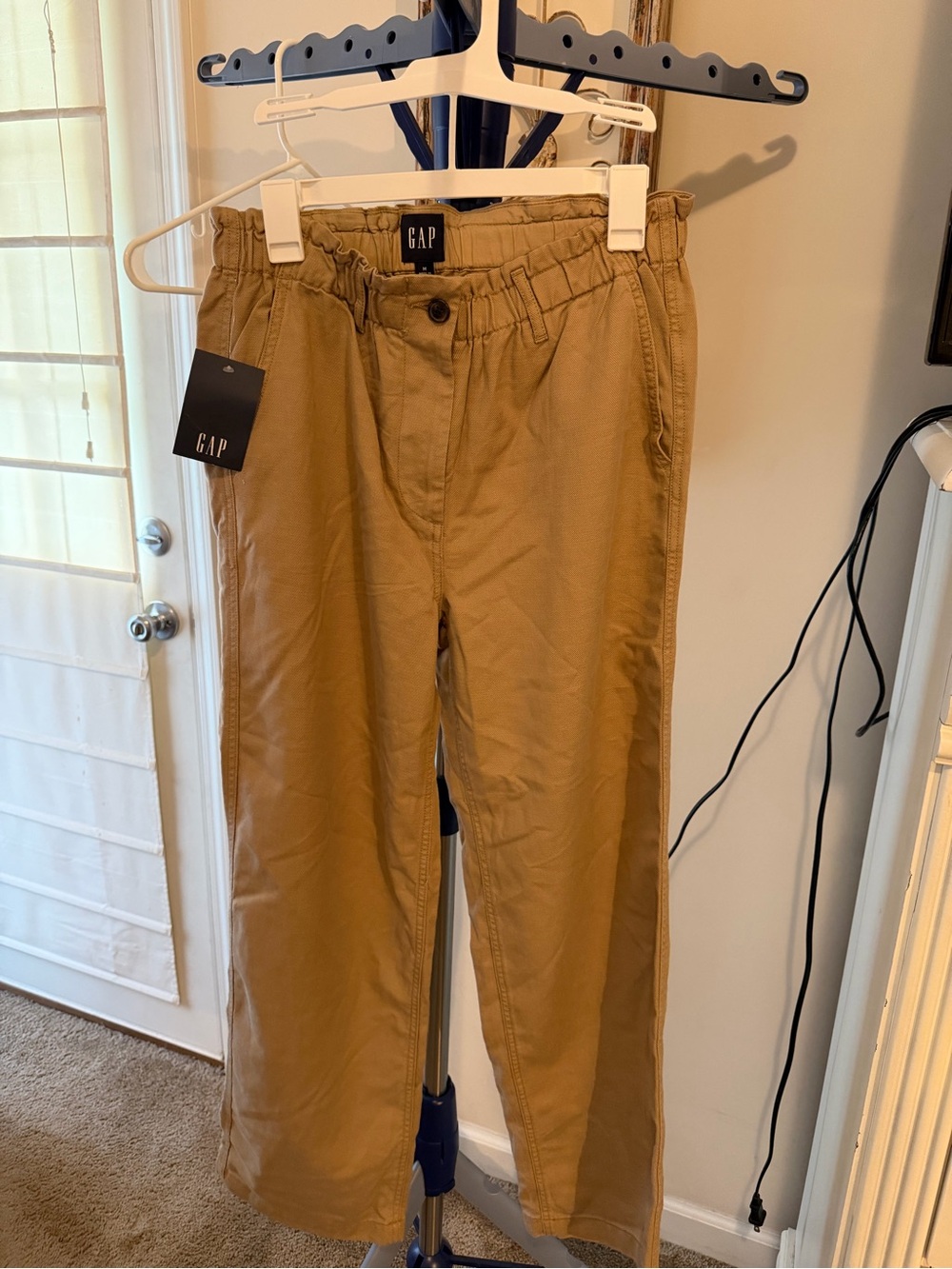 GAP Tan Women's Elastic-Waist Chinos